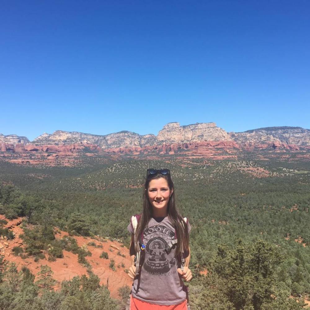 Meet your Posher, Jessica